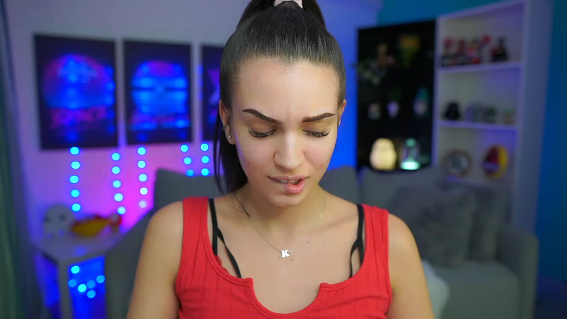 Gallery image thumbnail from Kylie_Quinn's myfreecams stream on, 03/26/2023, 23:27 image 19 of 20