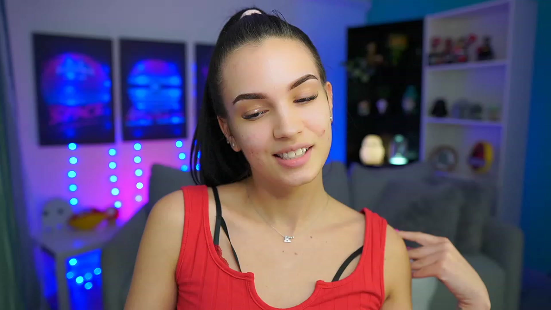 Gallery image thumbnail from Kylie_Quinn's myfreecams stream on, 03/26/2023, 23:27 image 12 of 20