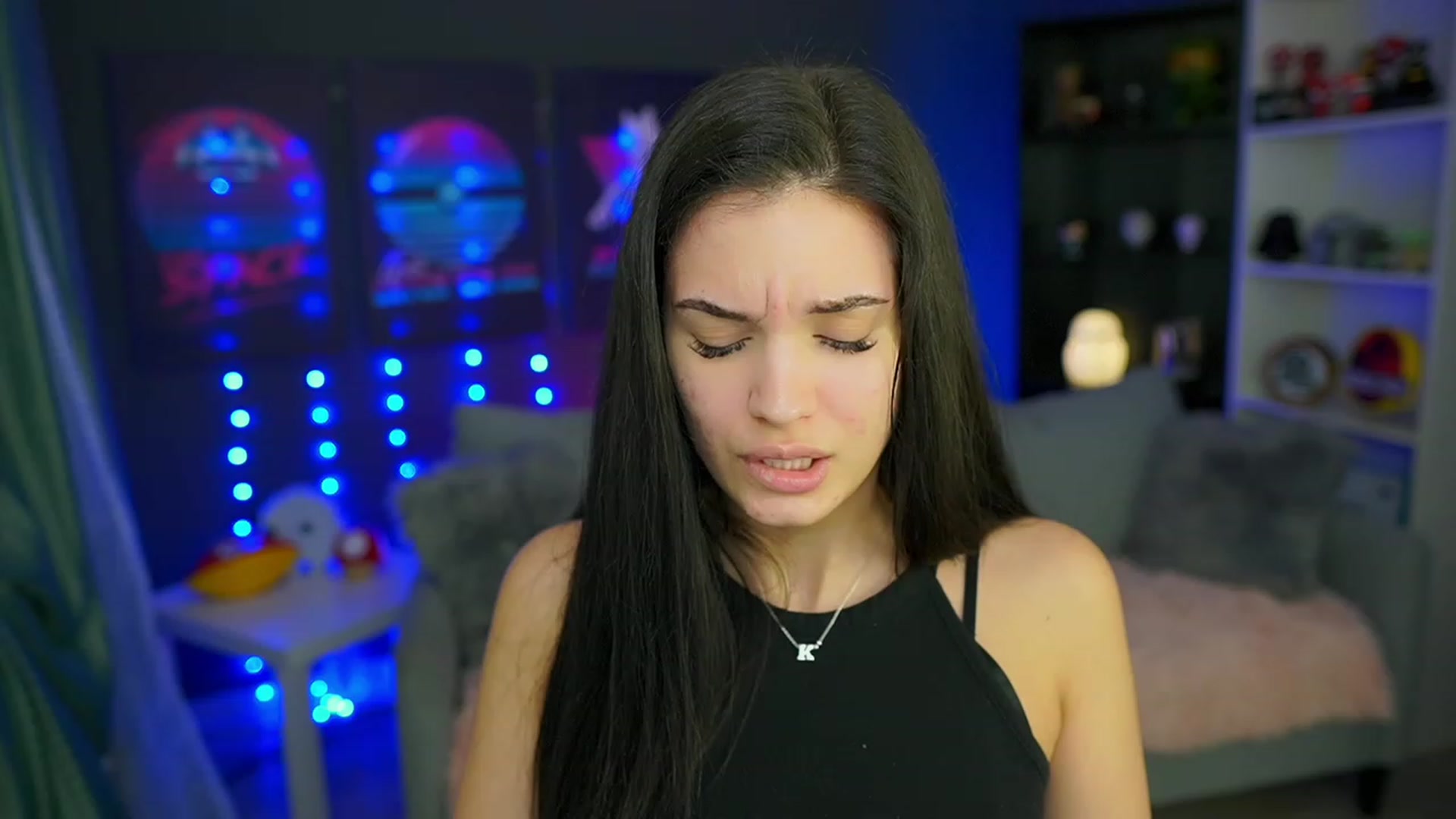Gallery image thumbnail from Kylie_Quinn's myfreecams stream on, 04/03/2023, 05:02 image 4 of 20