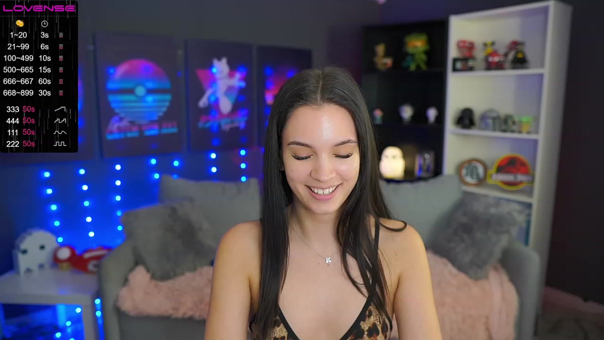 Gallery image thumbnail from Kylie_Quinn's myfreecams stream on, 04/07/2023, 21:41 image 18 of 20