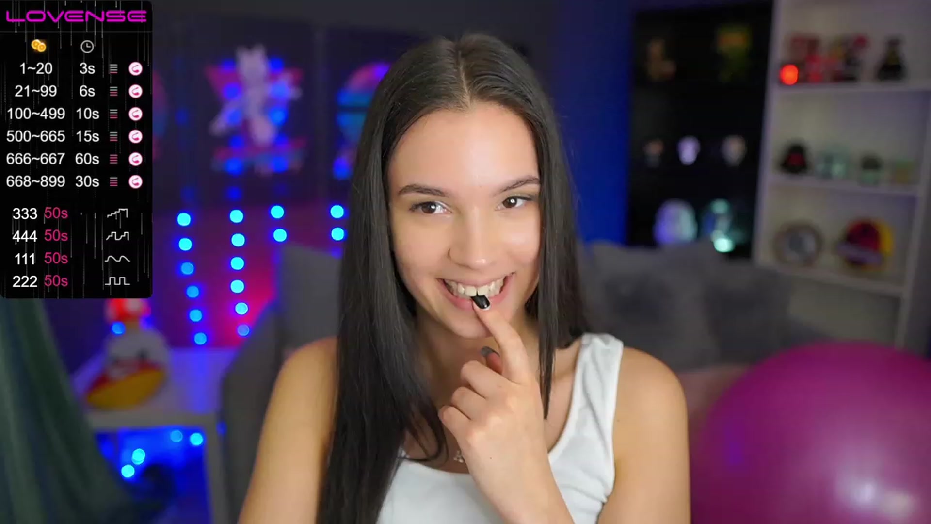 Gallery image thumbnail from Kylie_Quinn's myfreecams stream on, 04/17/2023, 24:20 image 13 of 20