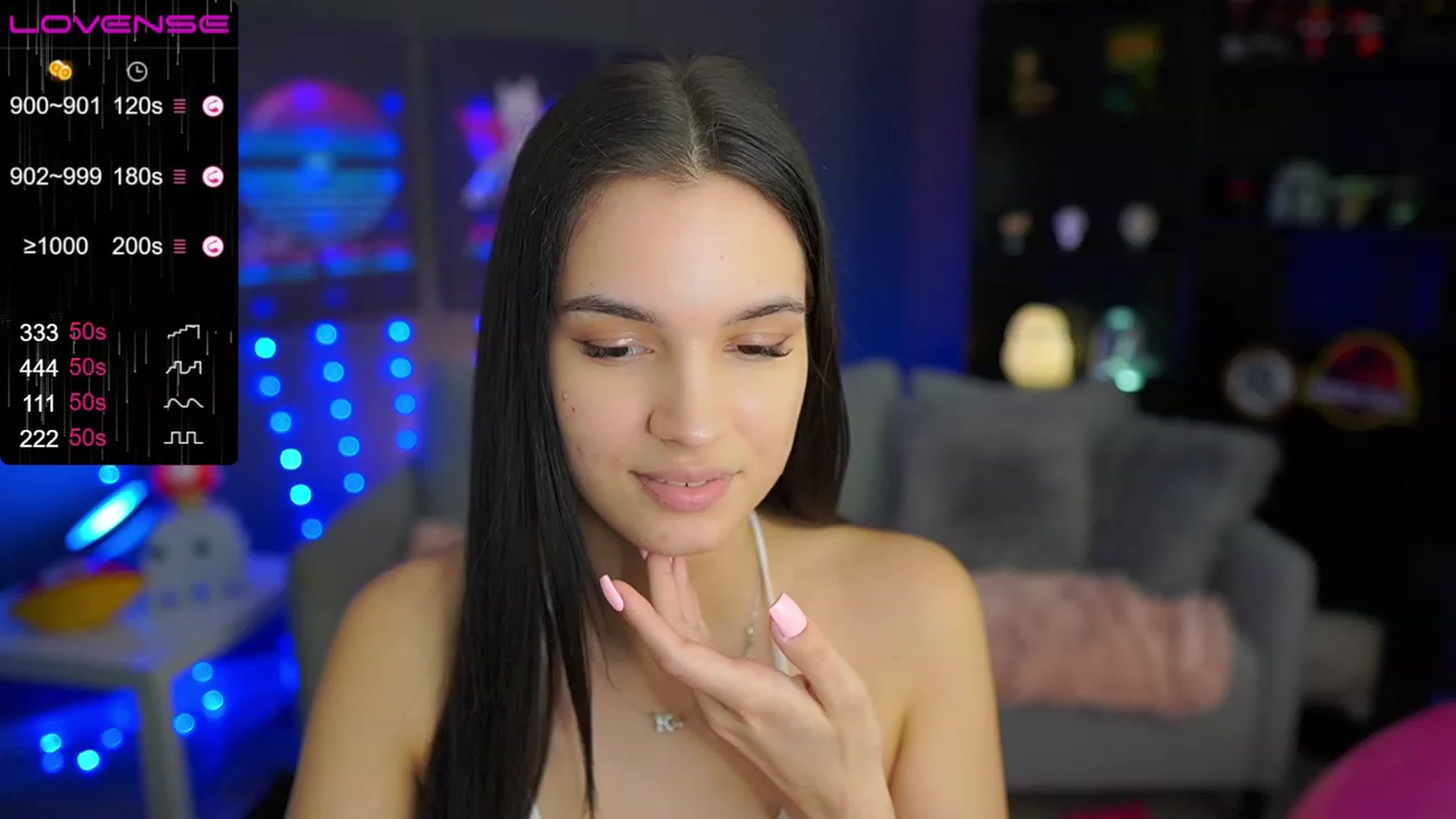 Gallery image thumbnail from Kylie_Quinn's myfreecams stream on, 04/27/2023, 21:41 image 13 of 20