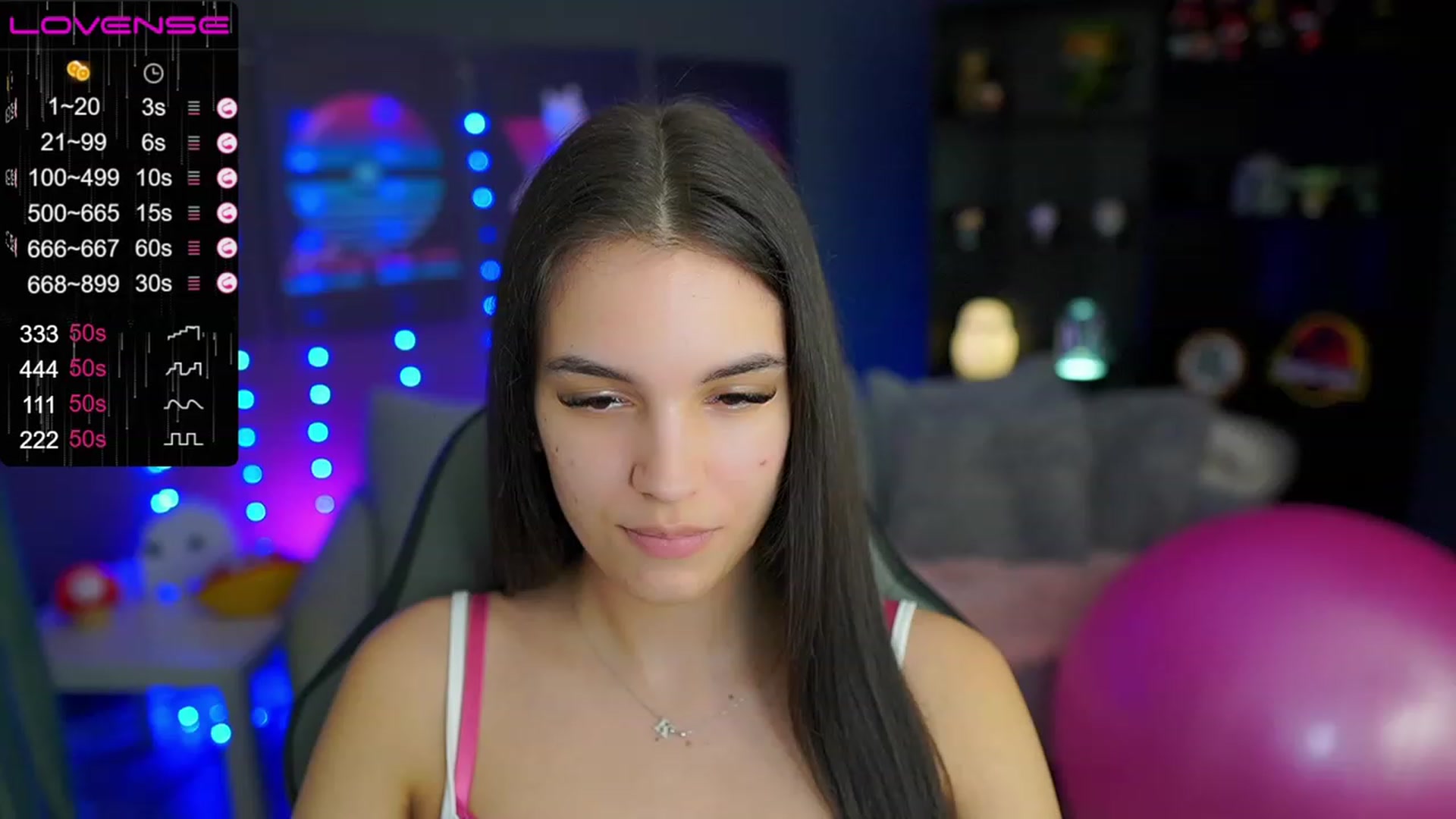 Gallery image thumbnail from Kylie_Quinn's myfreecams stream on, 05/18/2023, 19:01 image 15 of 20