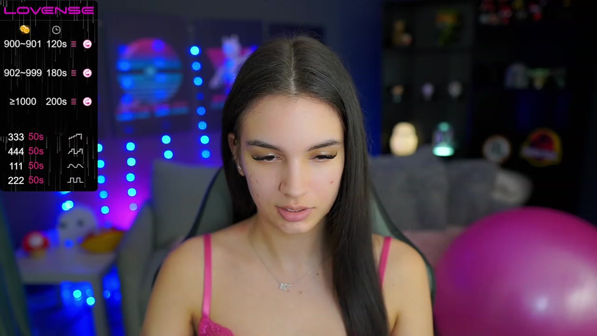 Gallery image thumbnail from Kylie_Quinn's myfreecams stream on, 05/18/2023, 21:14 image 15 of 20