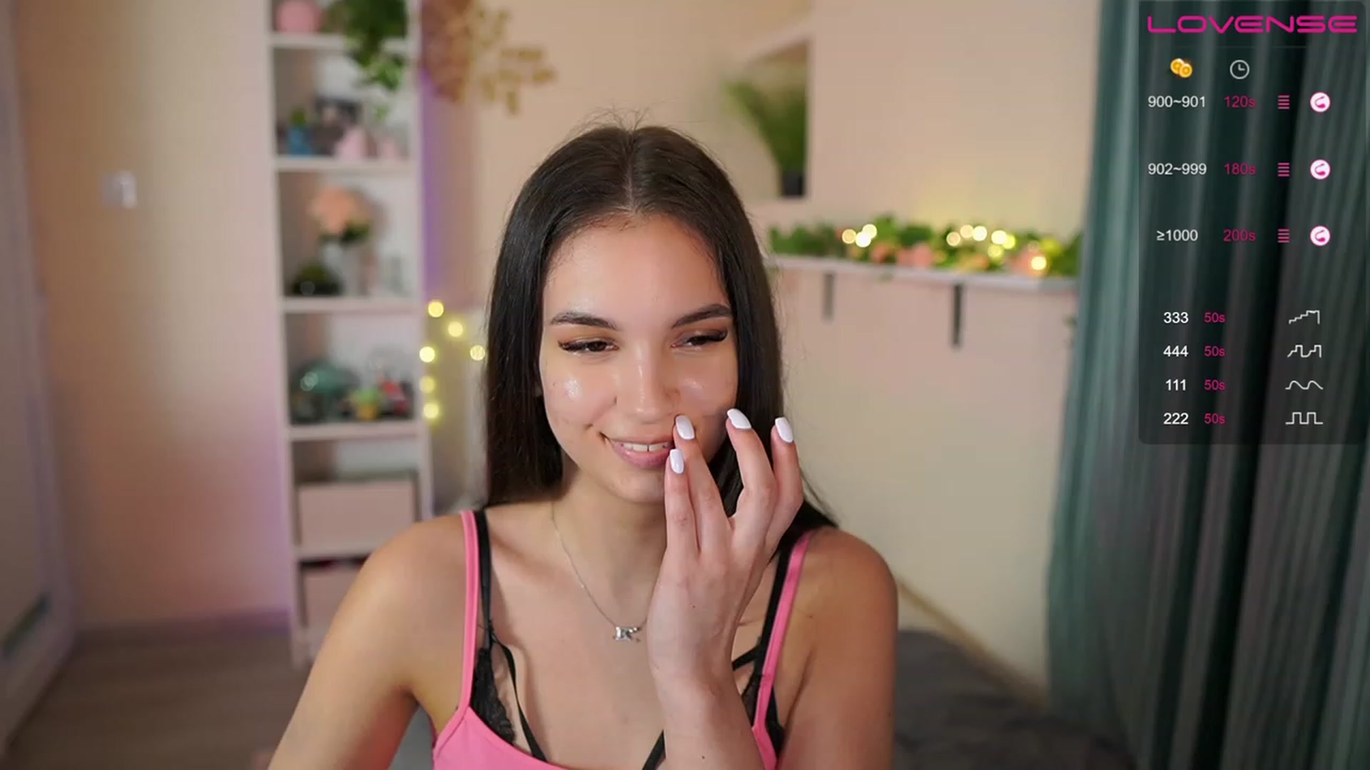 Gallery image thumbnail from Kylie_Quinn's myfreecams stream on, 05/25/2023, 19:00 image 17 of 20