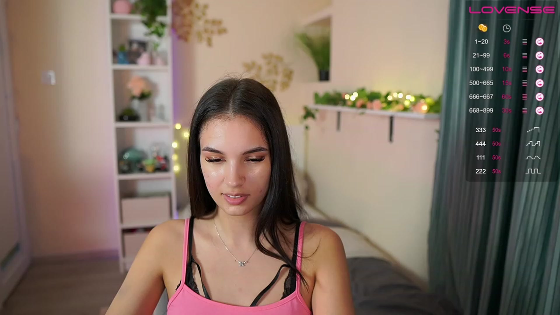 Gallery image thumbnail from Kylie_Quinn's myfreecams stream on, 05/25/2023, 19:00 image 13 of 20