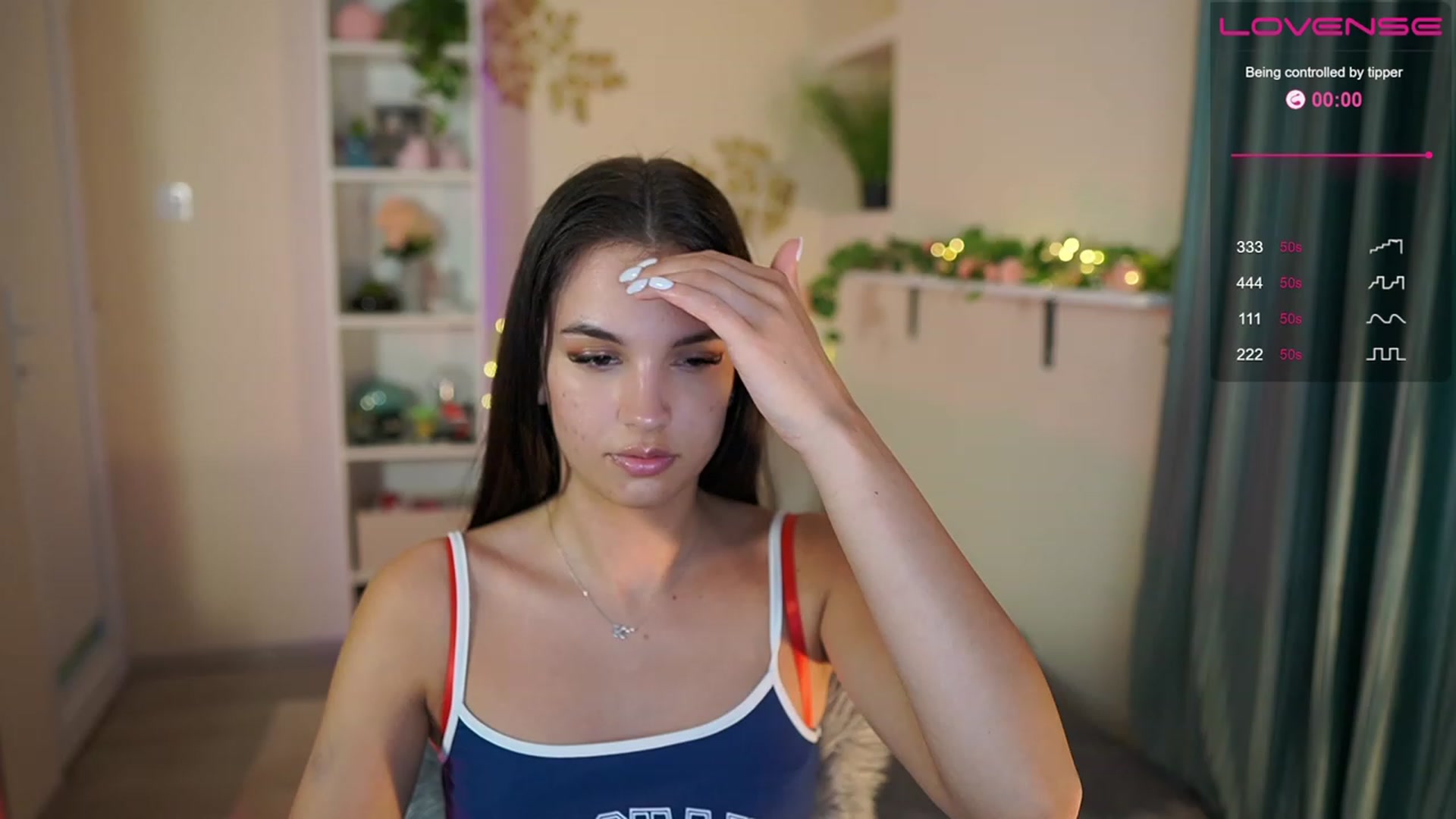 Gallery image thumbnail from Kylie_Quinn's myfreecams stream on, 05/26/2023, 23:28 image 16 of 20