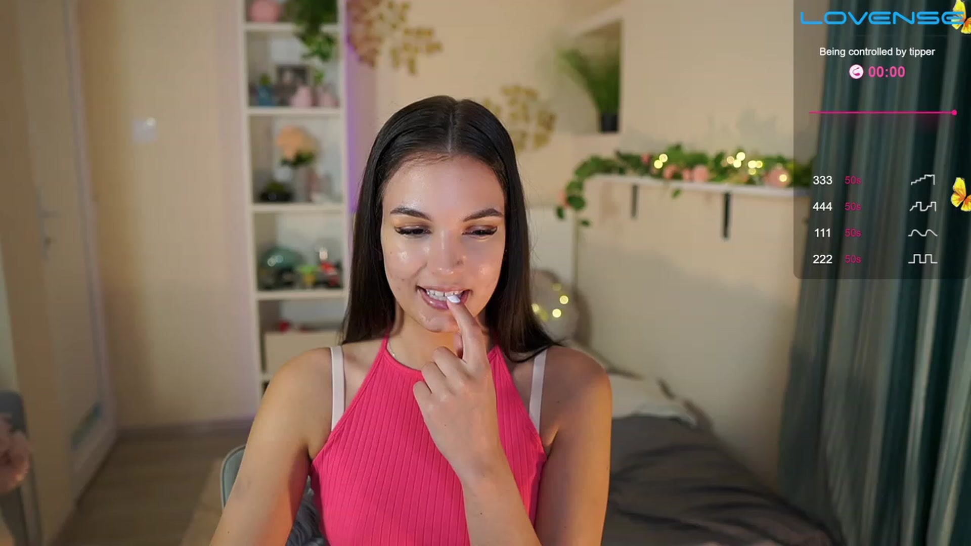 Gallery image thumbnail from Kylie_Quinn's myfreecams stream on, 05/27/2023, 12:00 image 5 of 20