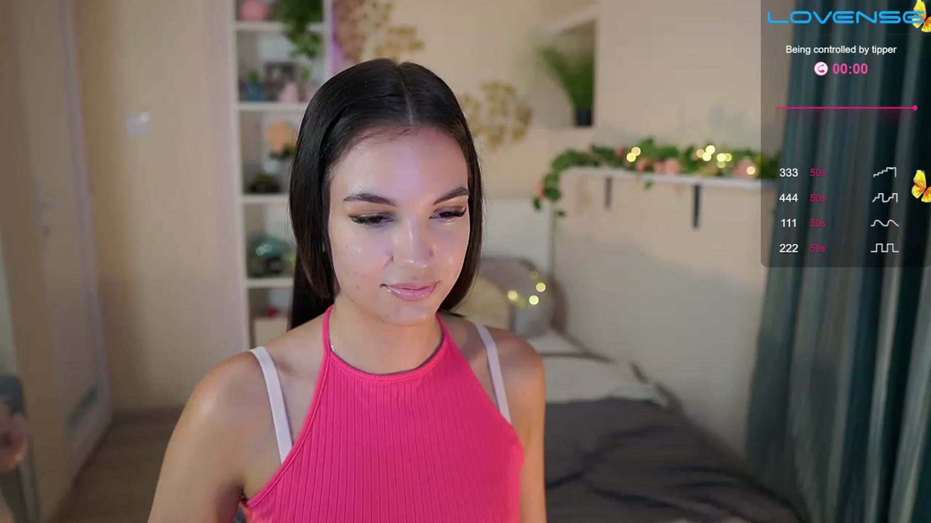 Gallery image thumbnail from Kylie_Quinn's myfreecams stream on, 05/27/2023, 12:00 image 4 of 20