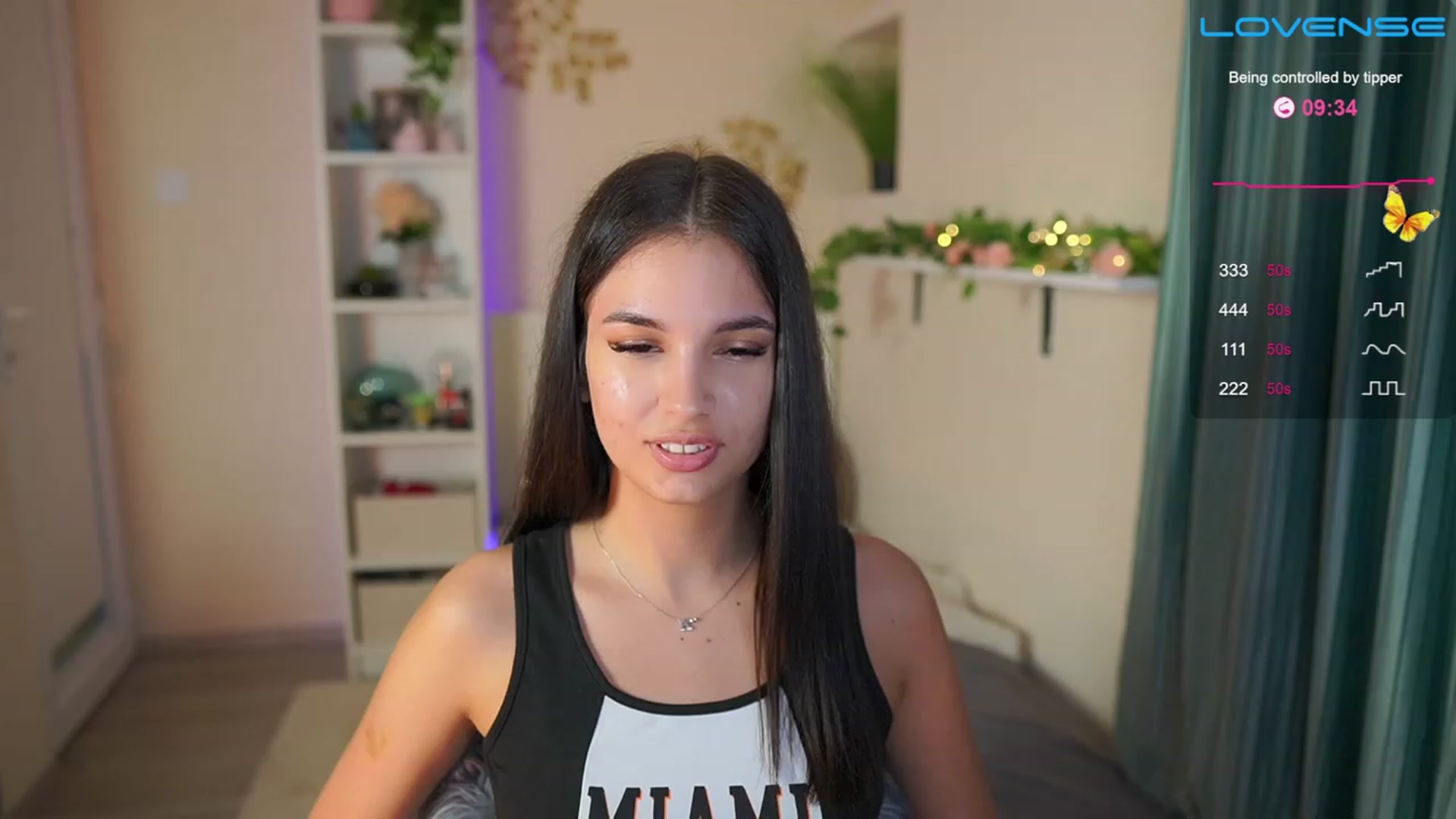 Gallery image thumbnail from Kylie_Quinn's myfreecams stream on, 05/28/2023, 20:03 image 13 of 20