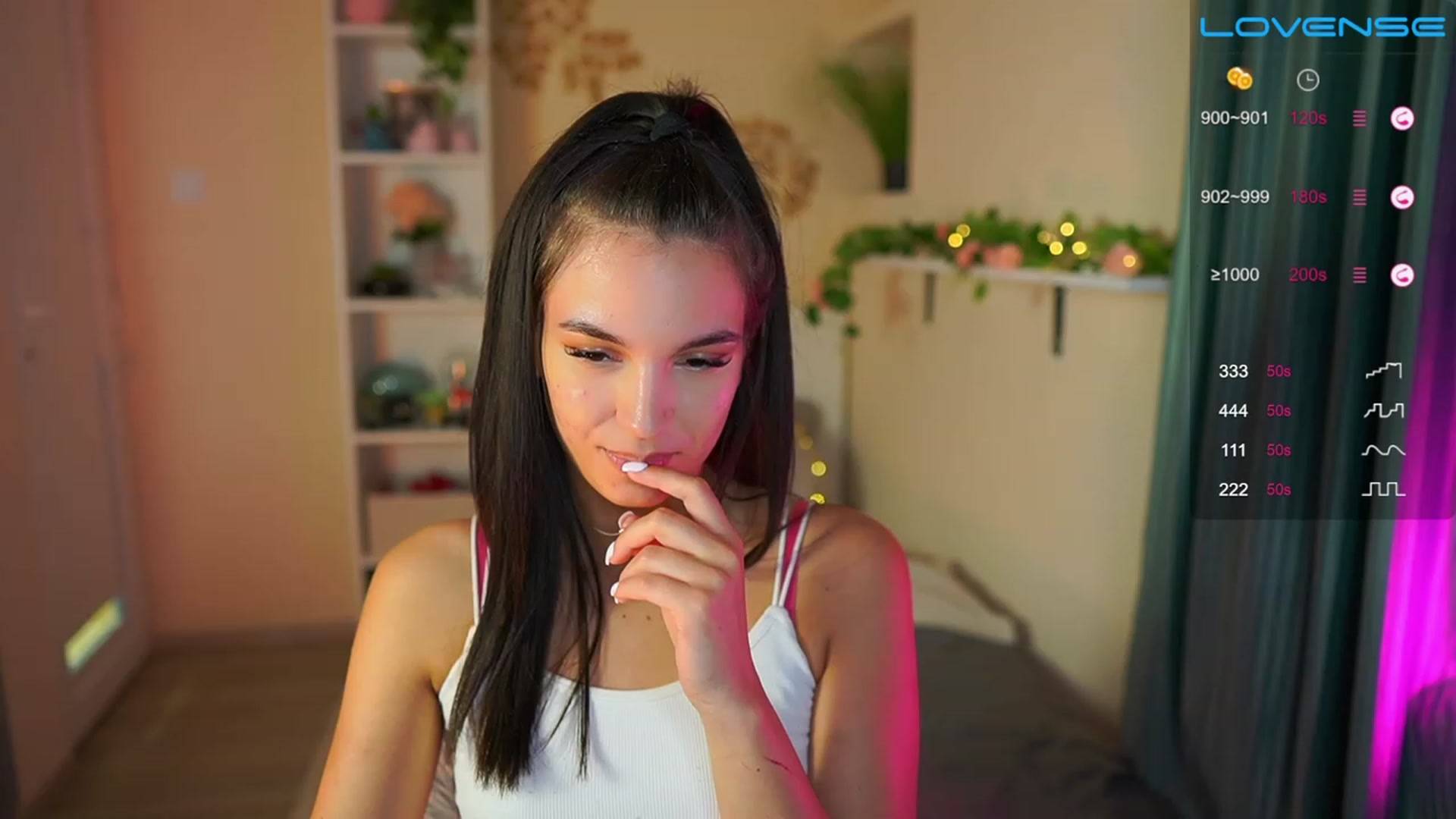 Gallery image thumbnail from Kylie_Quinn's myfreecams stream on, 05/31/2023, 21:10 image 4 of 20