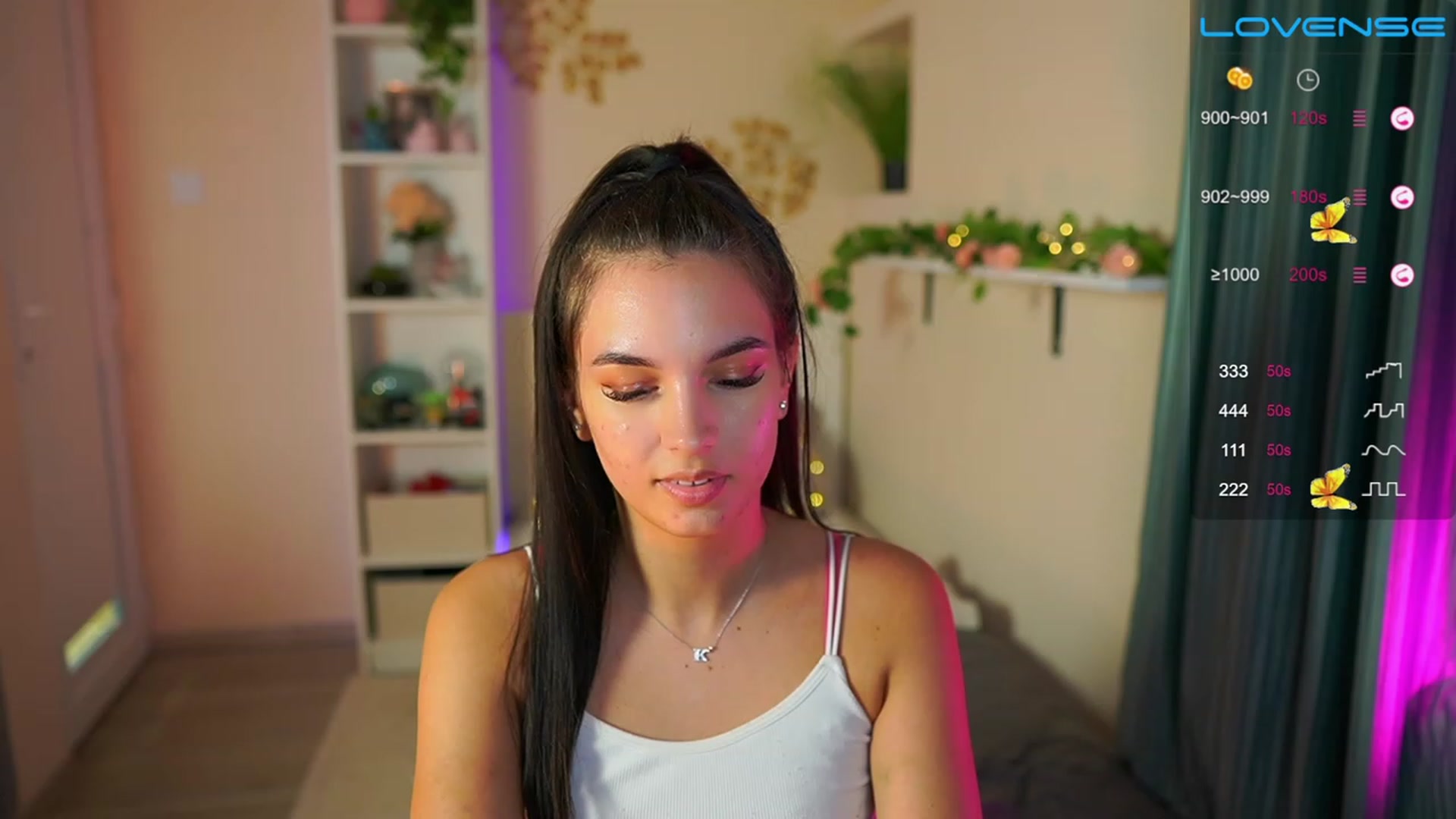 Gallery image thumbnail from Kylie_Quinn's myfreecams stream on, 05/31/2023, 21:10 image 17 of 20