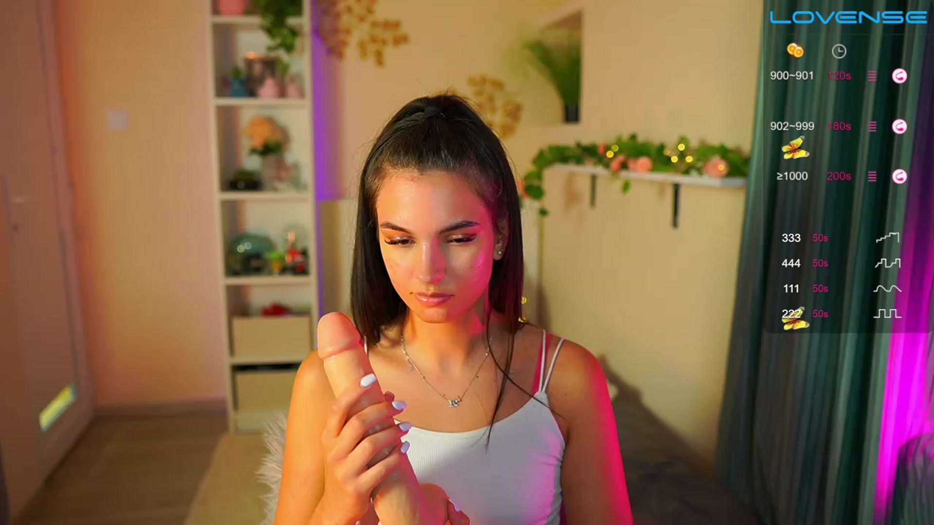 Gallery image thumbnail from Kylie_Quinn's myfreecams stream on, 05/31/2023, 23:20 image 3 of 20