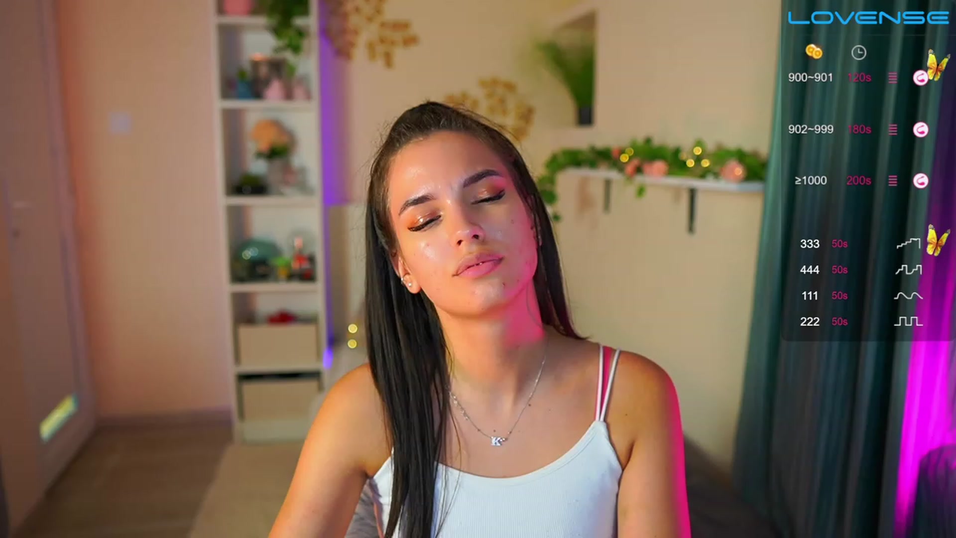 Gallery image thumbnail from Kylie_Quinn's myfreecams stream on, 05/31/2023, 23:20 image 16 of 20