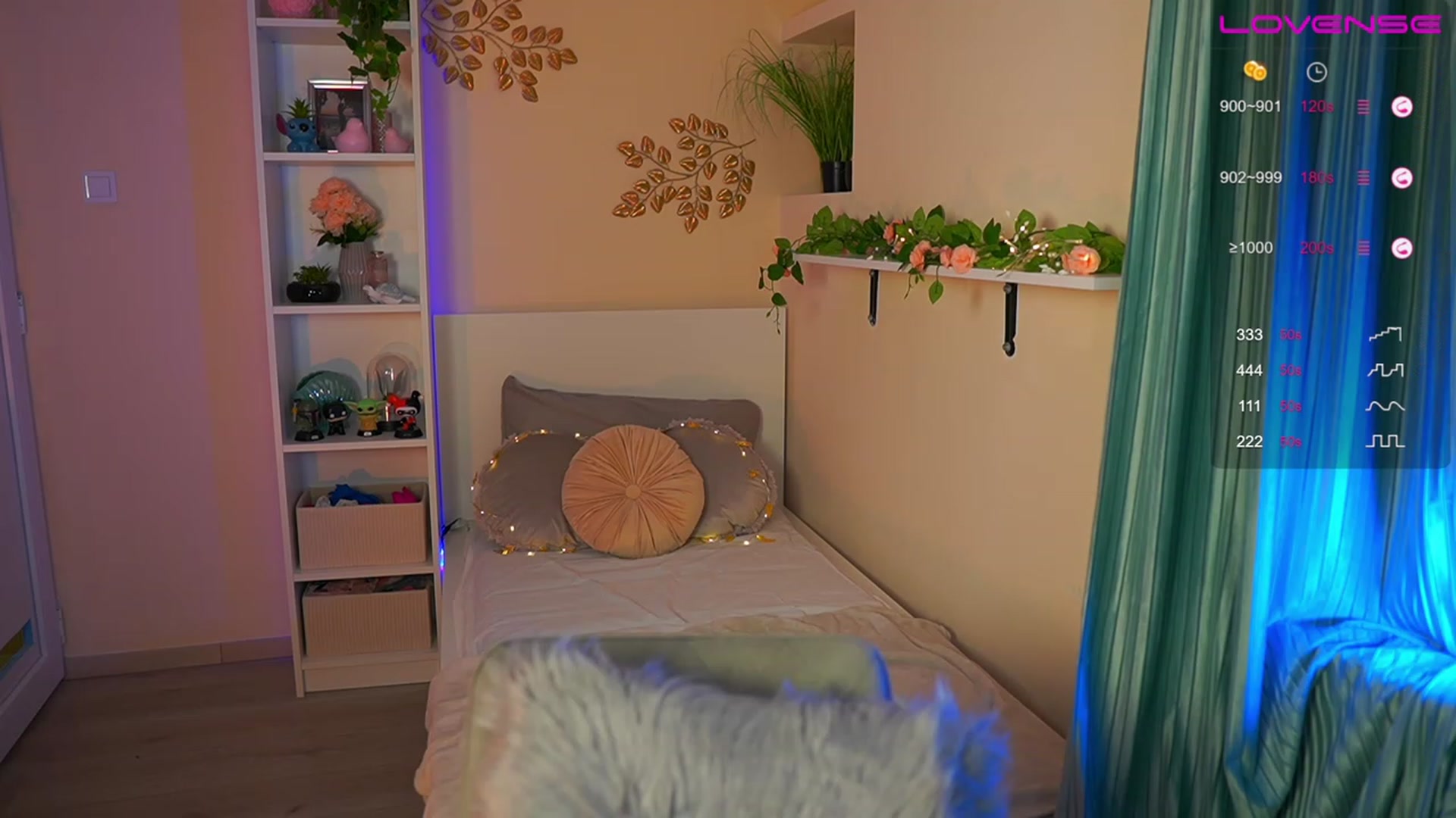 Gallery image thumbnail from Kylie_Quinn's myfreecams stream on, 06/03/2023, 20:38 image 19 of 20