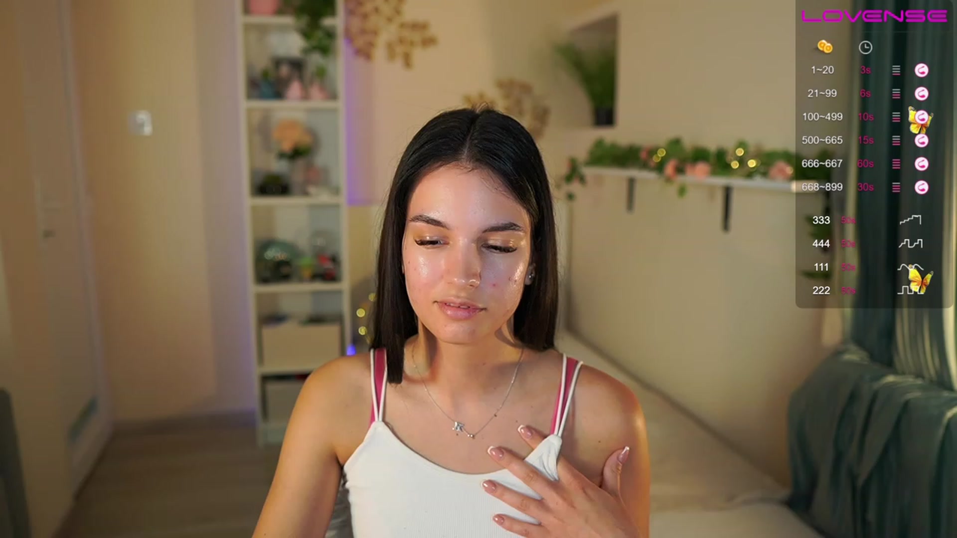 Gallery image thumbnail from Kylie_Quinn's myfreecams stream on, 06/14/2023, 20:34 image 18 of 20