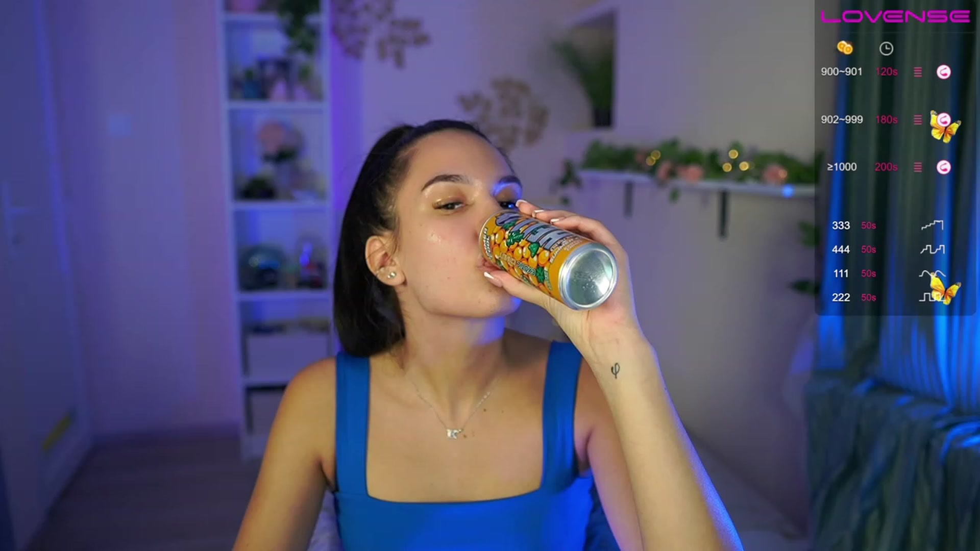 Gallery image thumbnail from Kylie_Quinn's myfreecams stream on, 06/16/2023, 20:01 image 19 of 20
