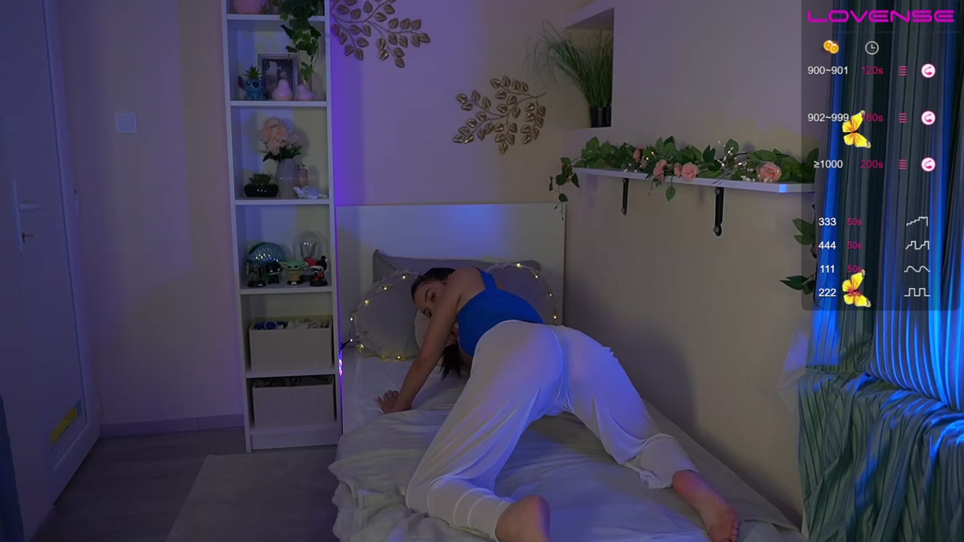 Gallery image thumbnail from Kylie_Quinn's myfreecams stream on, 06/16/2023, 23:12 image 13 of 20