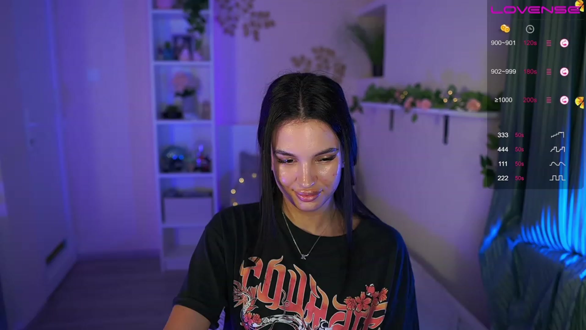 Gallery image thumbnail from Kylie_Quinn's myfreecams stream on, 06/18/2023, 23:05 image 6 of 20