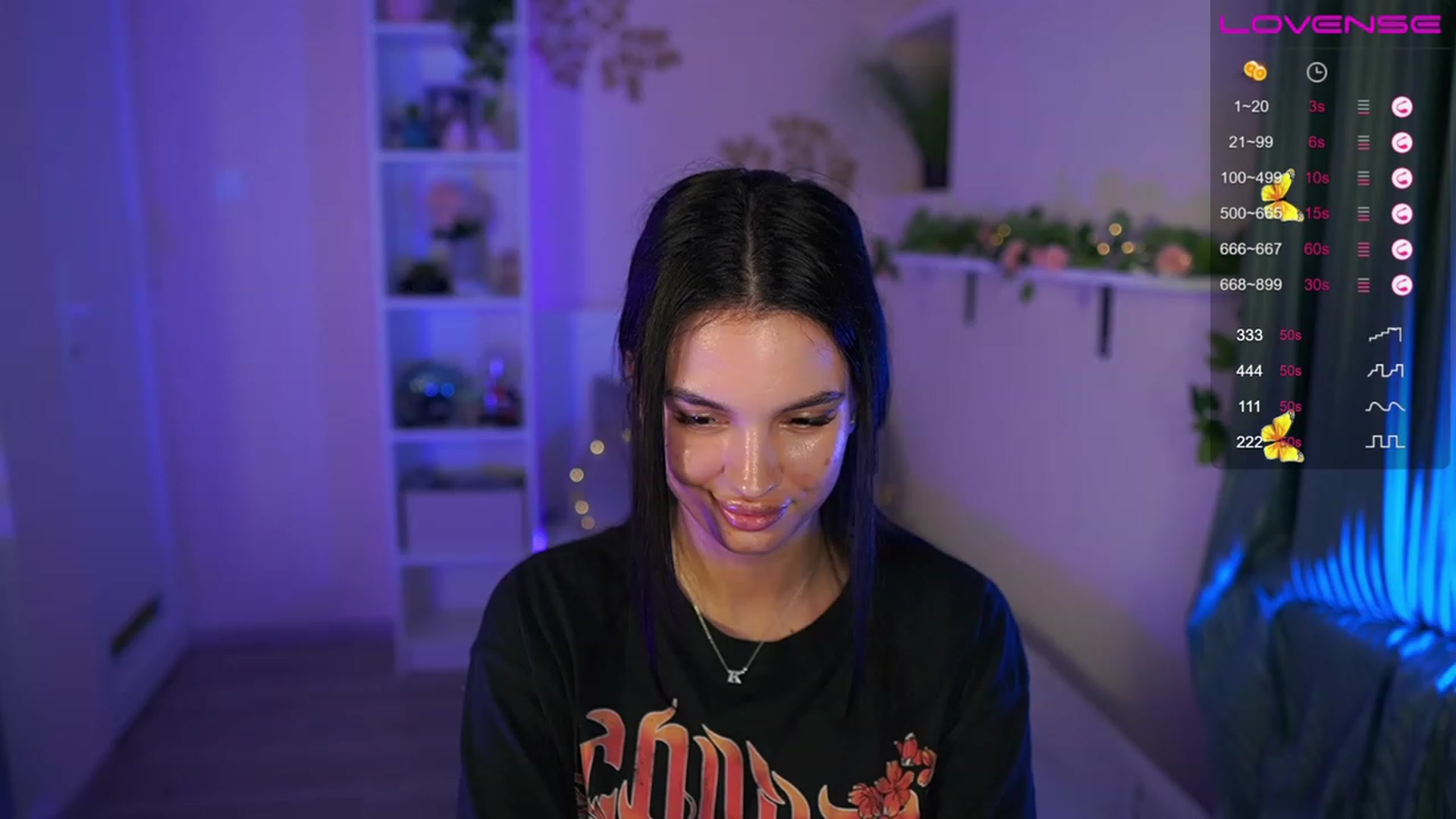 Gallery image thumbnail from Kylie_Quinn's myfreecams stream on, 06/18/2023, 23:05 image 1 of 20