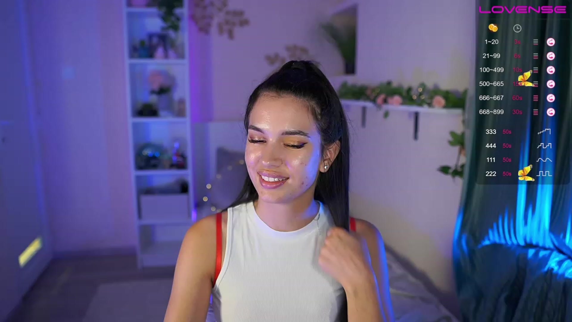 Gallery image thumbnail from Kylie_Quinn's myfreecams stream on, 06/20/2023, 14:37 image 2 of 20