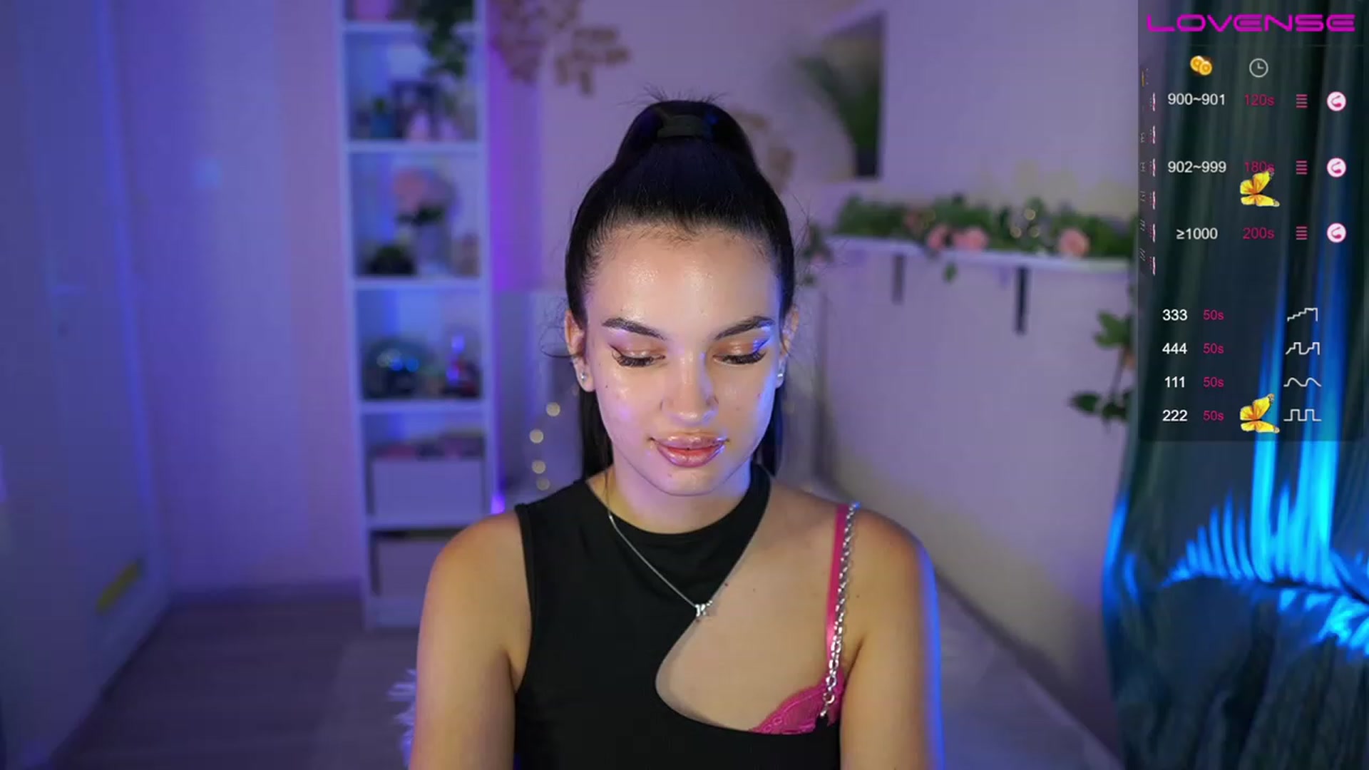 Gallery image thumbnail from Kylie_Quinn's myfreecams stream on, 06/21/2023, 20:11 image 3 of 20