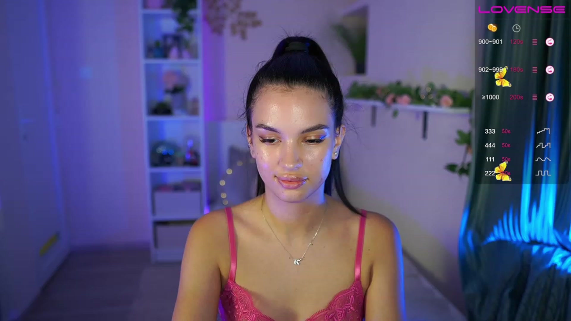 Gallery image thumbnail from Kylie_Quinn's myfreecams stream on, 06/21/2023, 20:11 image 14 of 20
