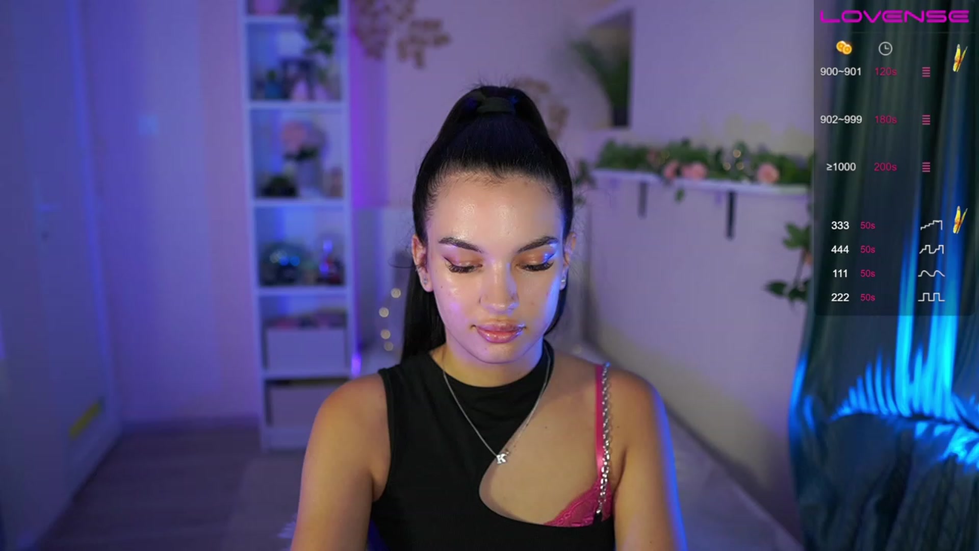 Gallery image thumbnail from Kylie_Quinn's myfreecams stream on, 06/21/2023, 20:11 image 1 of 20