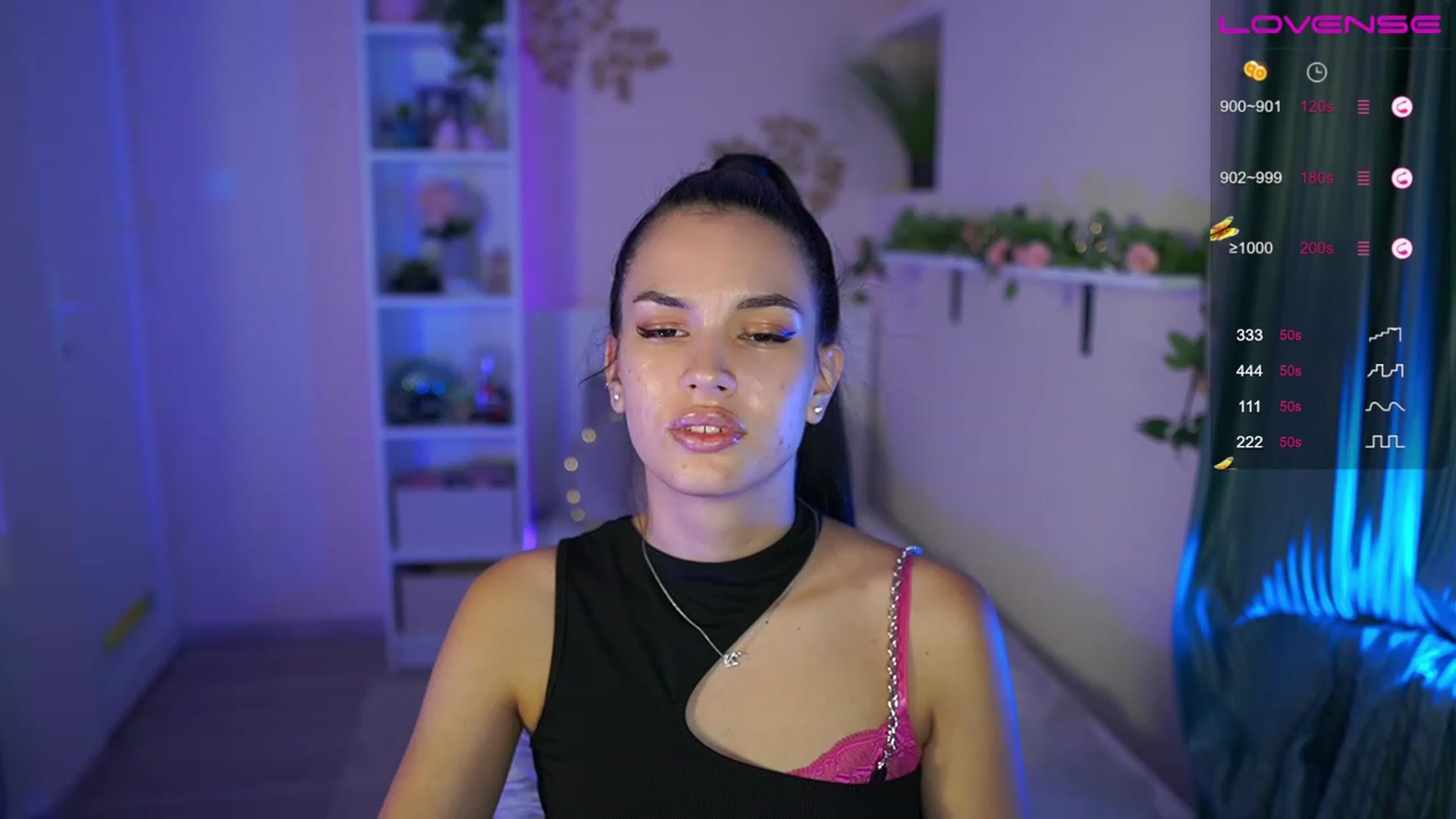 Gallery image thumbnail from Kylie_Quinn's myfreecams stream on, 06/21/2023, 20:11 image 2 of 20