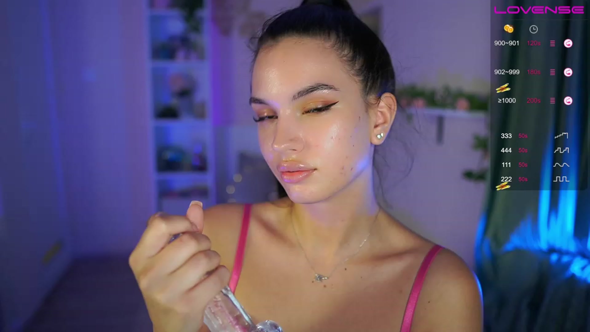 Gallery image thumbnail from Kylie_Quinn's myfreecams stream on, 06/21/2023, 22:44 image 12 of 20