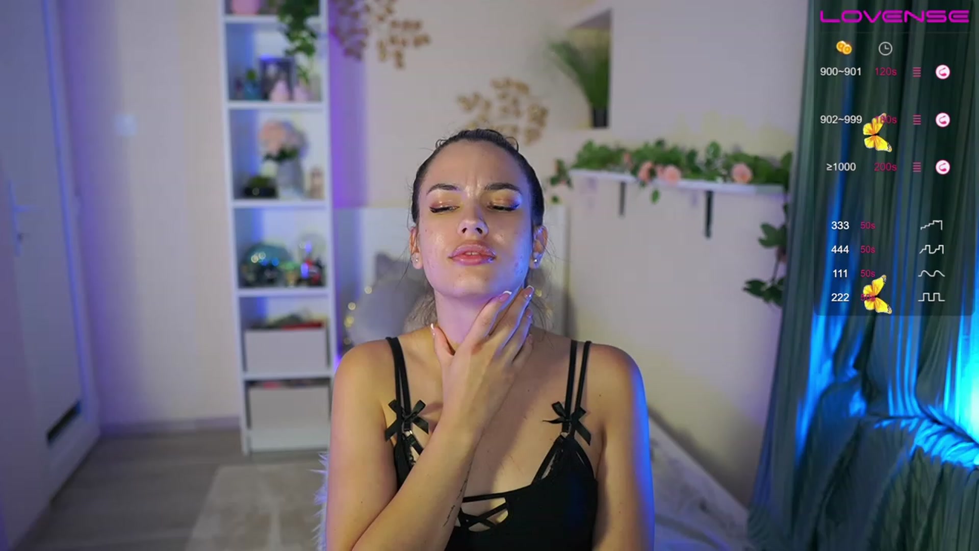 Gallery image thumbnail from Kylie_Quinn's myfreecams stream on, 06/26/2023, 19:28 image 5 of 20