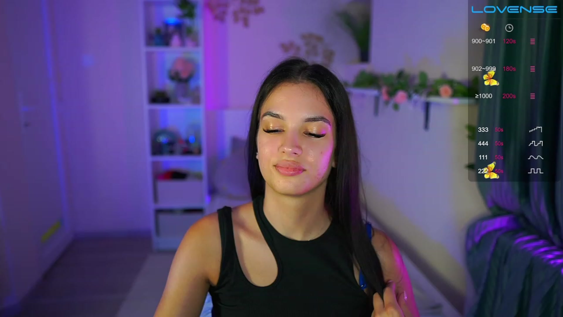 Gallery image thumbnail from Kylie_Quinn's myfreecams stream on, 07/16/2023, 19:18 image 8 of 20