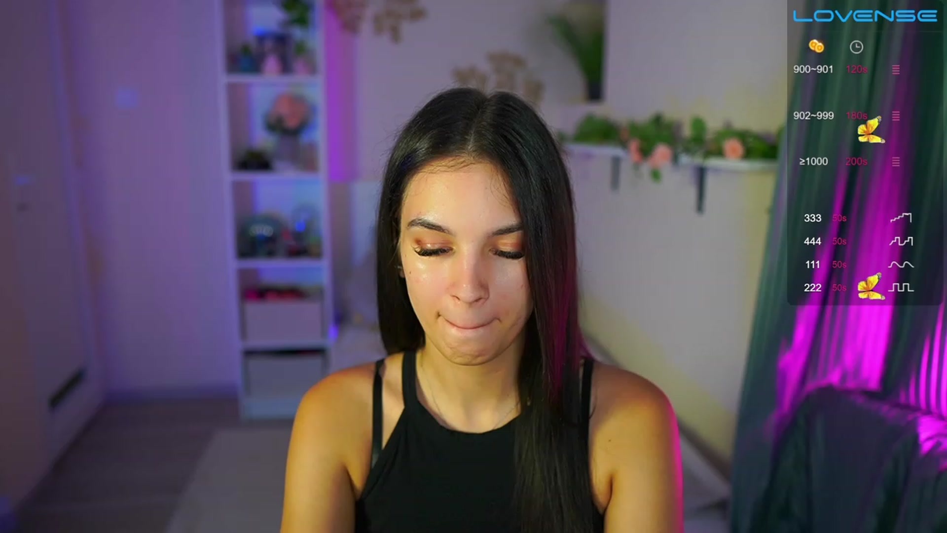 Gallery image thumbnail from Kylie_Quinn's myfreecams stream on, 07/20/2023, 19:04 image 3 of 20