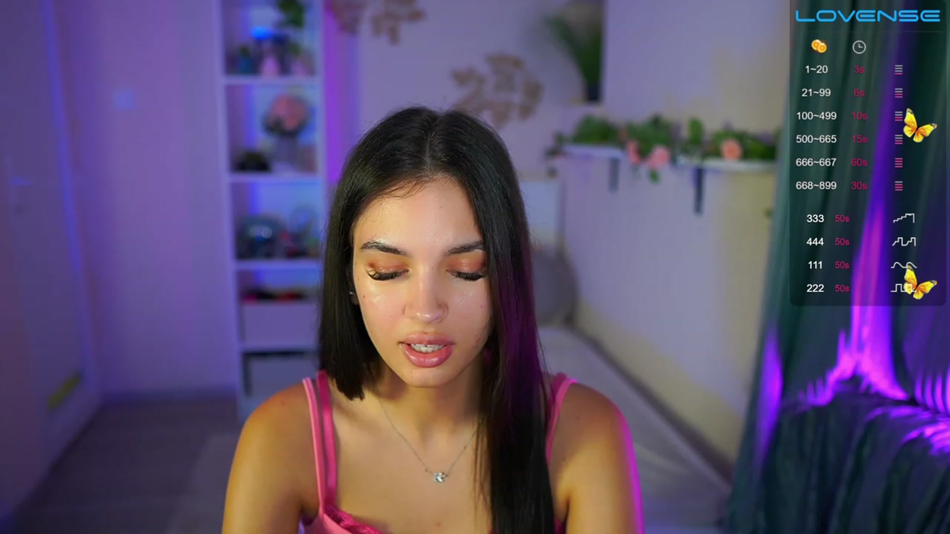 Gallery image thumbnail from Kylie_Quinn's myfreecams stream on, 07/25/2023, 23:05 image 14 of 20