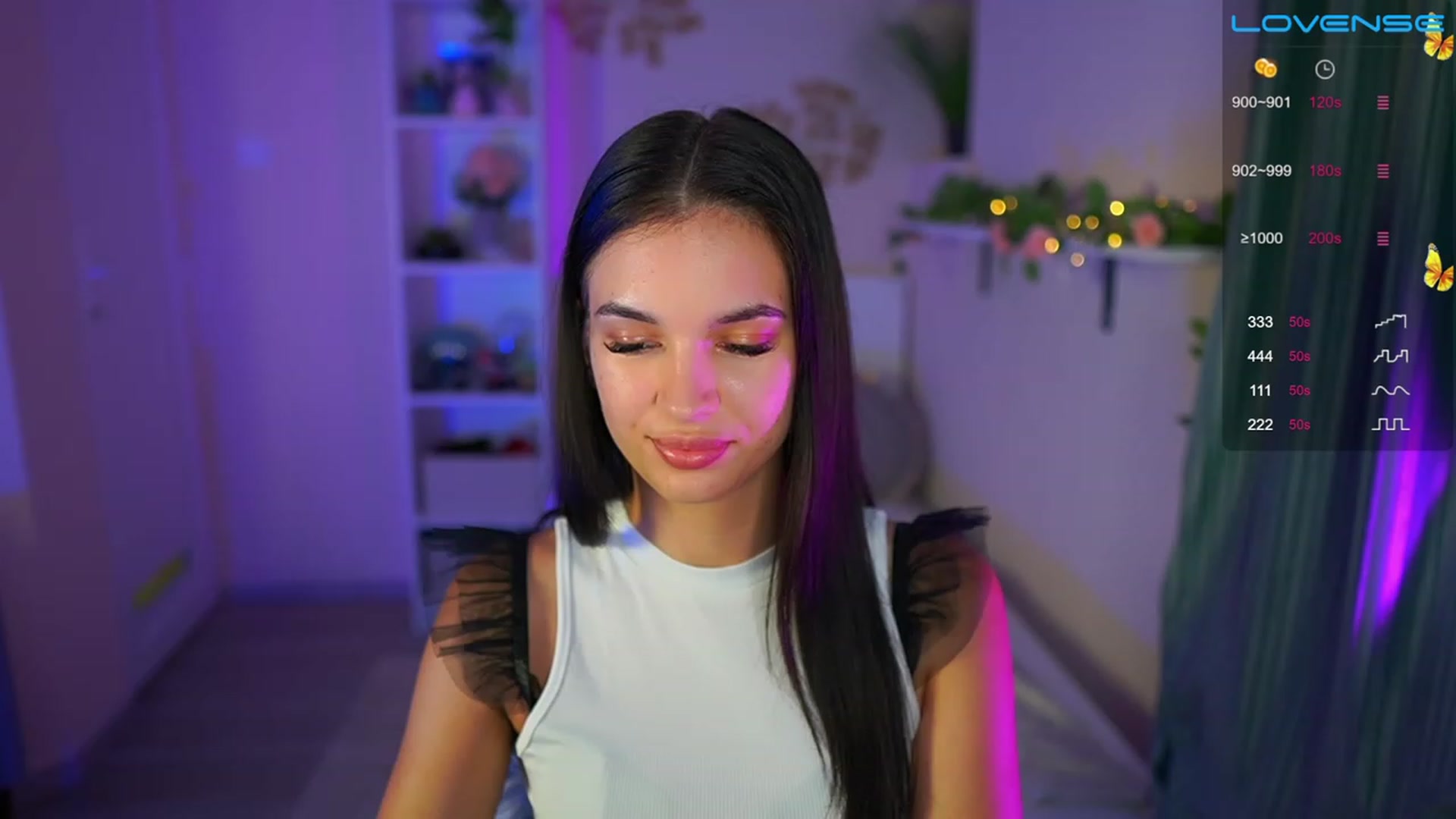 Gallery image thumbnail from Kylie_Quinn's myfreecams stream on, 07/29/2023, 19:31 image 1 of 20