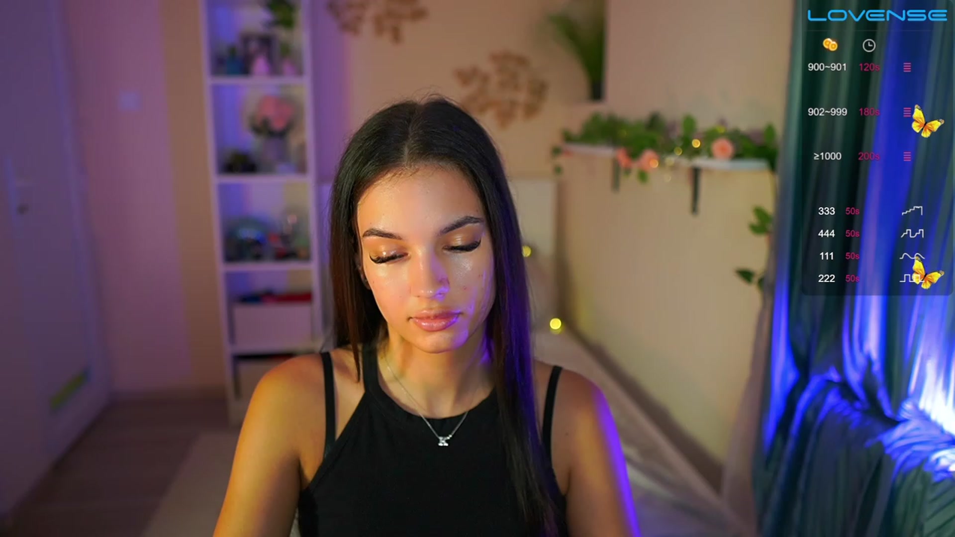 Gallery image thumbnail from Kylie_Quinn's myfreecams stream on, 08/04/2023, 17:00 image 18 of 20