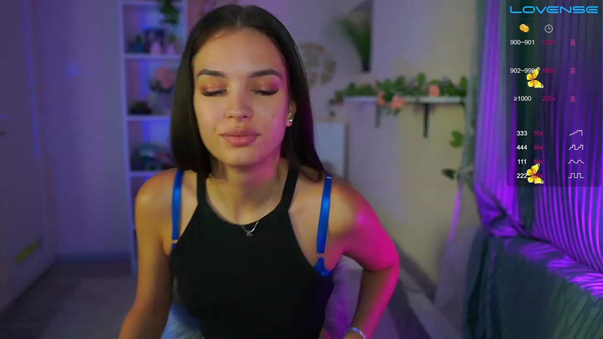 Gallery image thumbnail from Kylie_Quinn's myfreecams stream on, 08/16/2023, 15:17 image 12 of 20