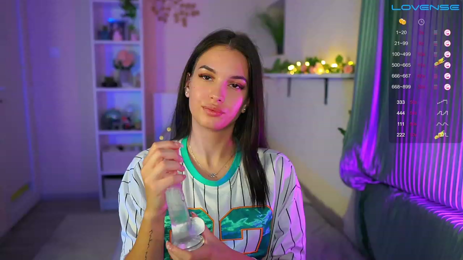 Gallery image thumbnail from Kylie_Quinn's myfreecams stream on, 08/18/2023, 03:15 image 5 of 20