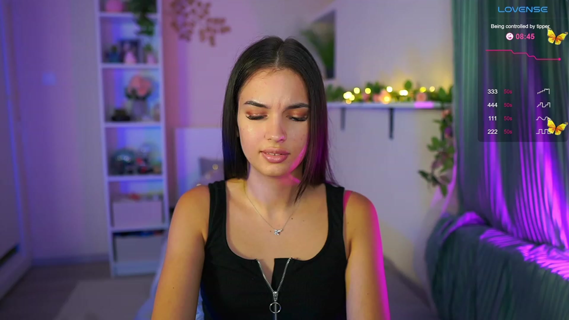 Gallery image thumbnail from Kylie_Quinn's myfreecams stream on, 08/18/2023, 20:21 image 1 of 20