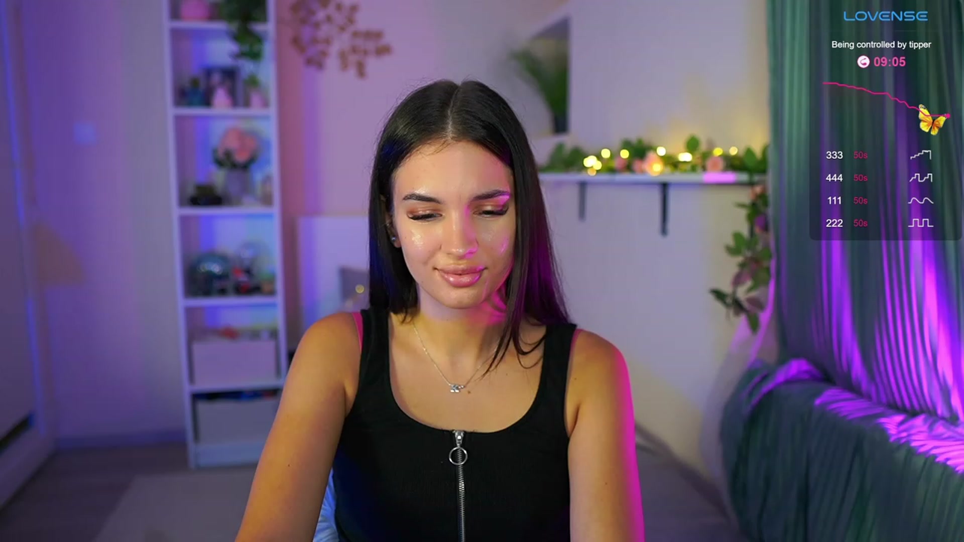 Gallery image thumbnail from Kylie_Quinn's myfreecams stream on, 08/18/2023, 22:42 image 12 of 20
