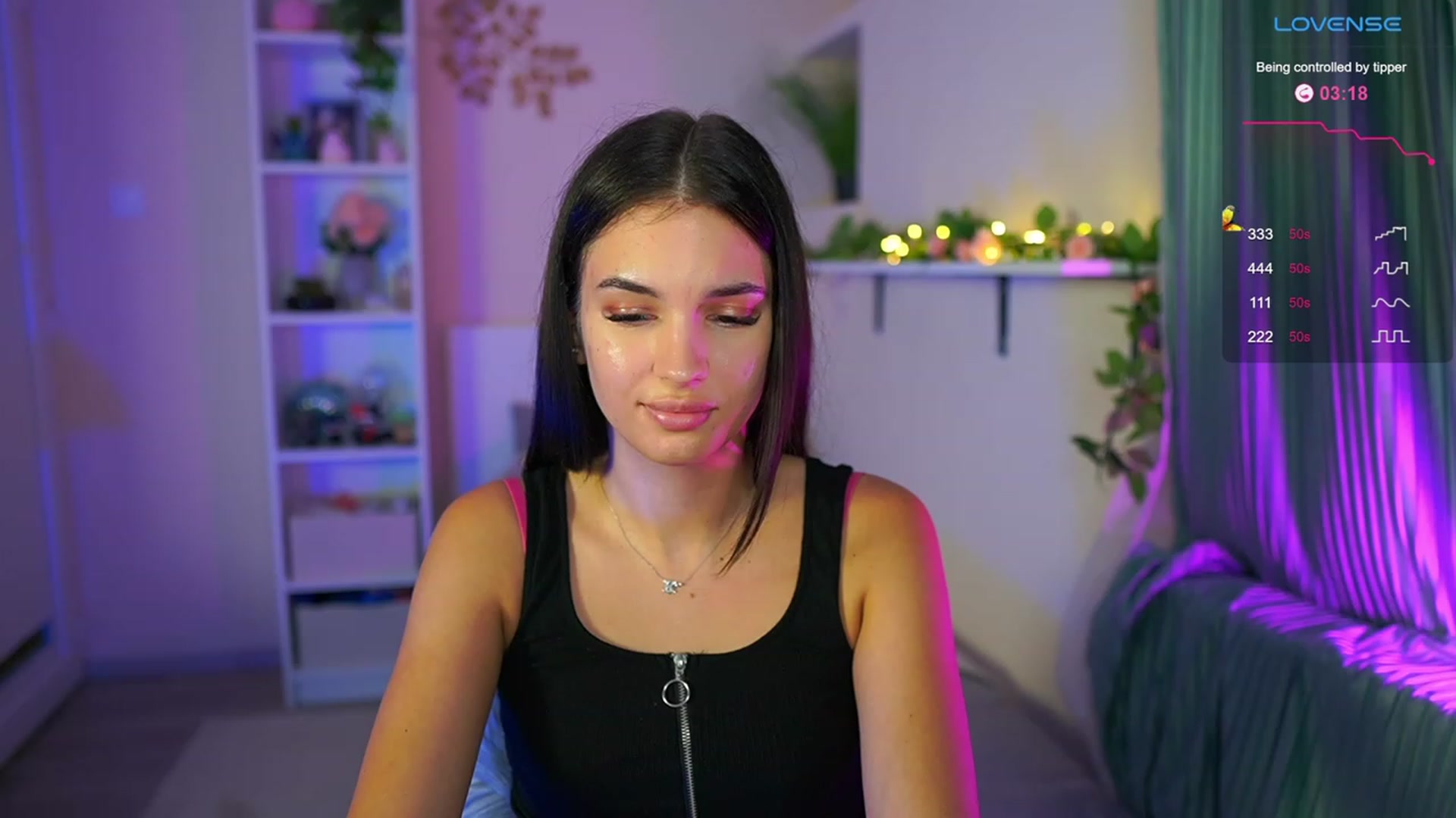 Gallery image thumbnail from Kylie_Quinn's myfreecams stream on, 08/18/2023, 22:42 image 13 of 20