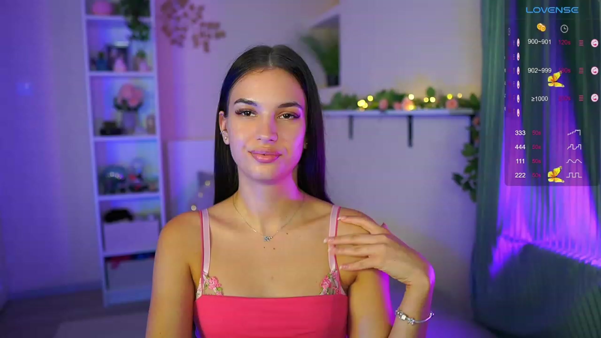 Gallery image thumbnail from Kylie_Quinn's myfreecams stream on, 08/20/2023, 22:35 image 3 of 20