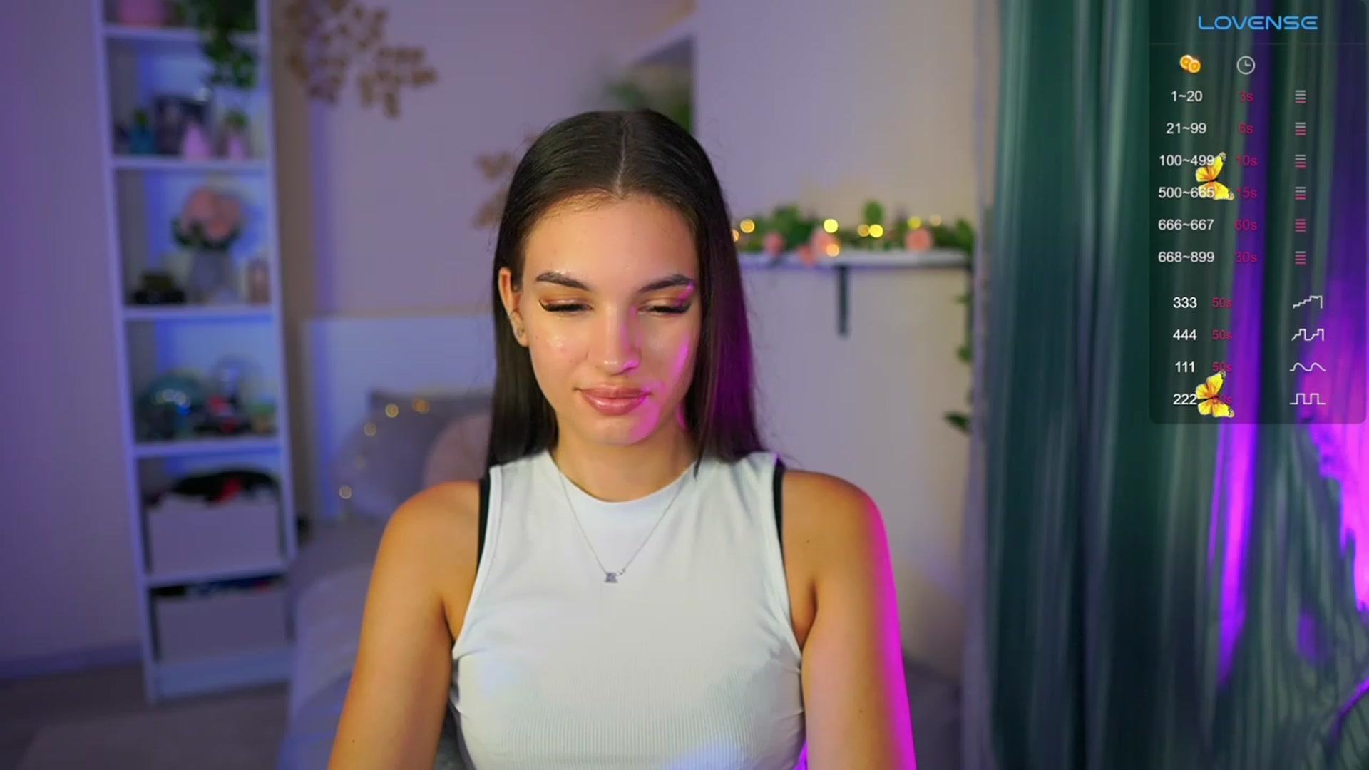 Gallery image thumbnail from Kylie_Quinn's myfreecams stream on, 08/25/2023, 21:04 image 3 of 20