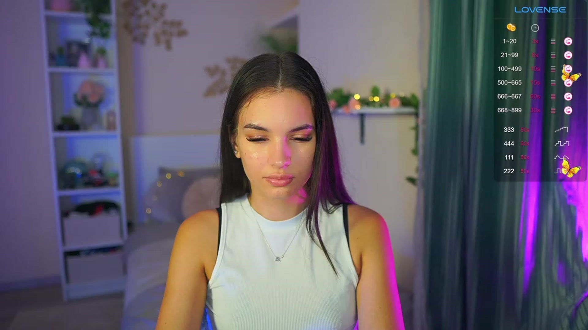 Gallery image thumbnail from Kylie_Quinn's myfreecams stream on, 08/25/2023, 21:04 image 12 of 20