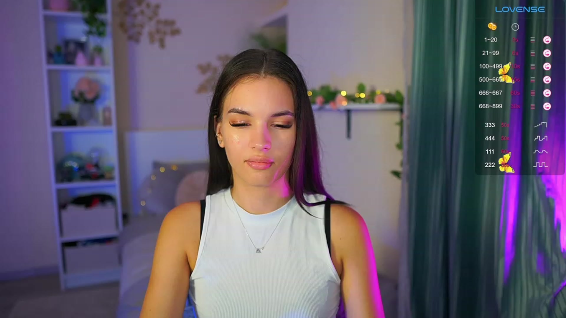 Gallery image thumbnail from Kylie_Quinn's myfreecams stream on, 08/25/2023, 21:04 image 11 of 20