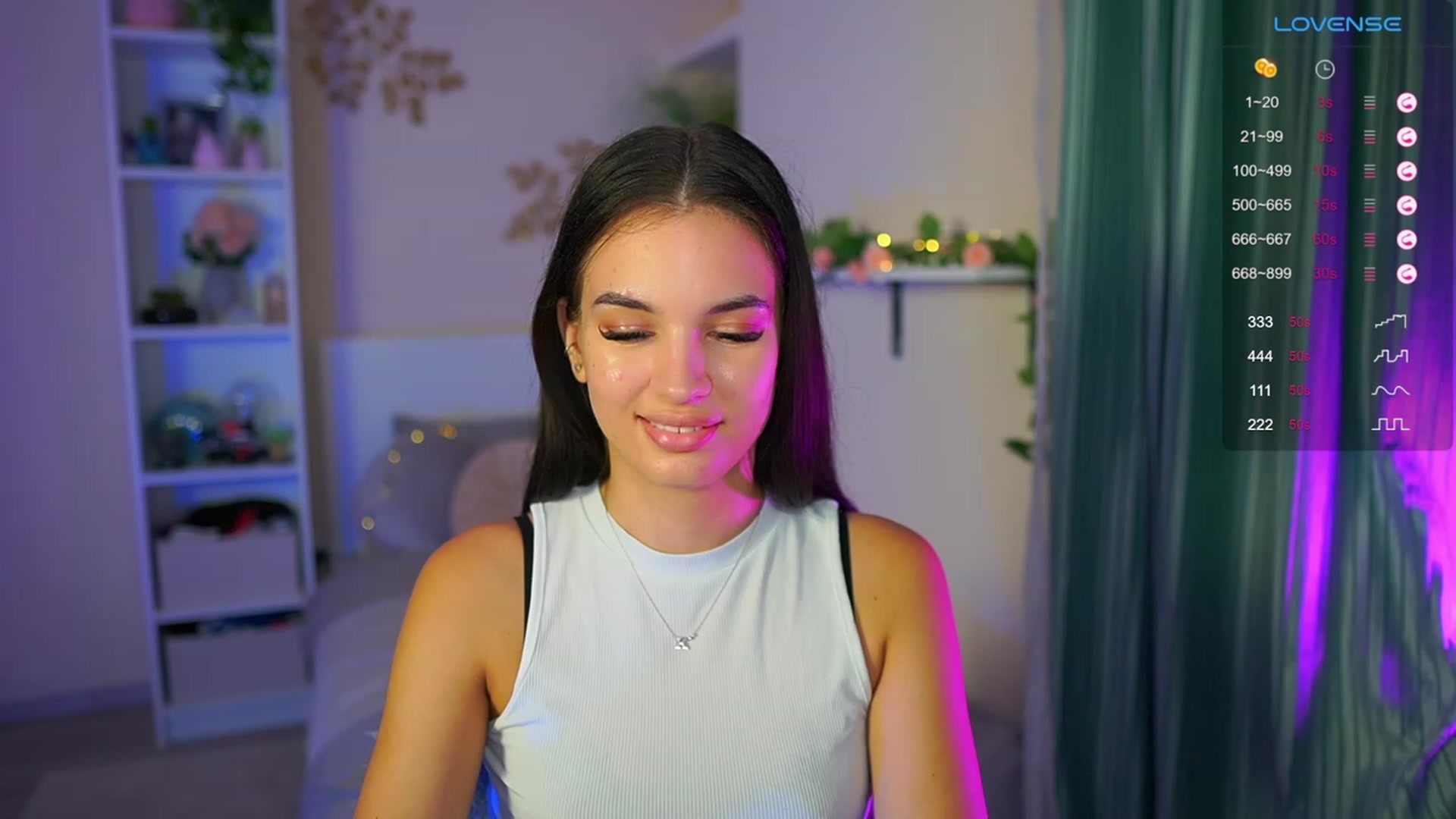 Gallery image thumbnail from Kylie_Quinn's myfreecams stream on, 08/25/2023, 21:04 image 14 of 20
