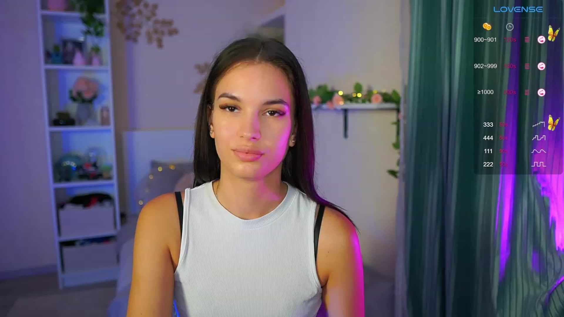 Gallery image thumbnail from Kylie_Quinn's myfreecams stream on, 08/25/2023, 22:08 image 15 of 20
