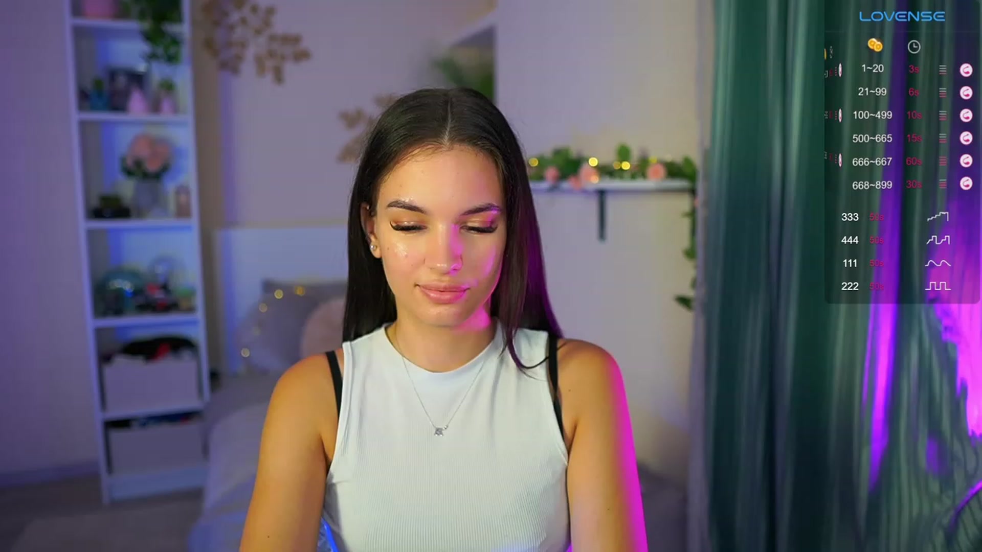 Gallery image thumbnail from Kylie_Quinn's myfreecams stream on, 08/25/2023, 22:08 image 16 of 20