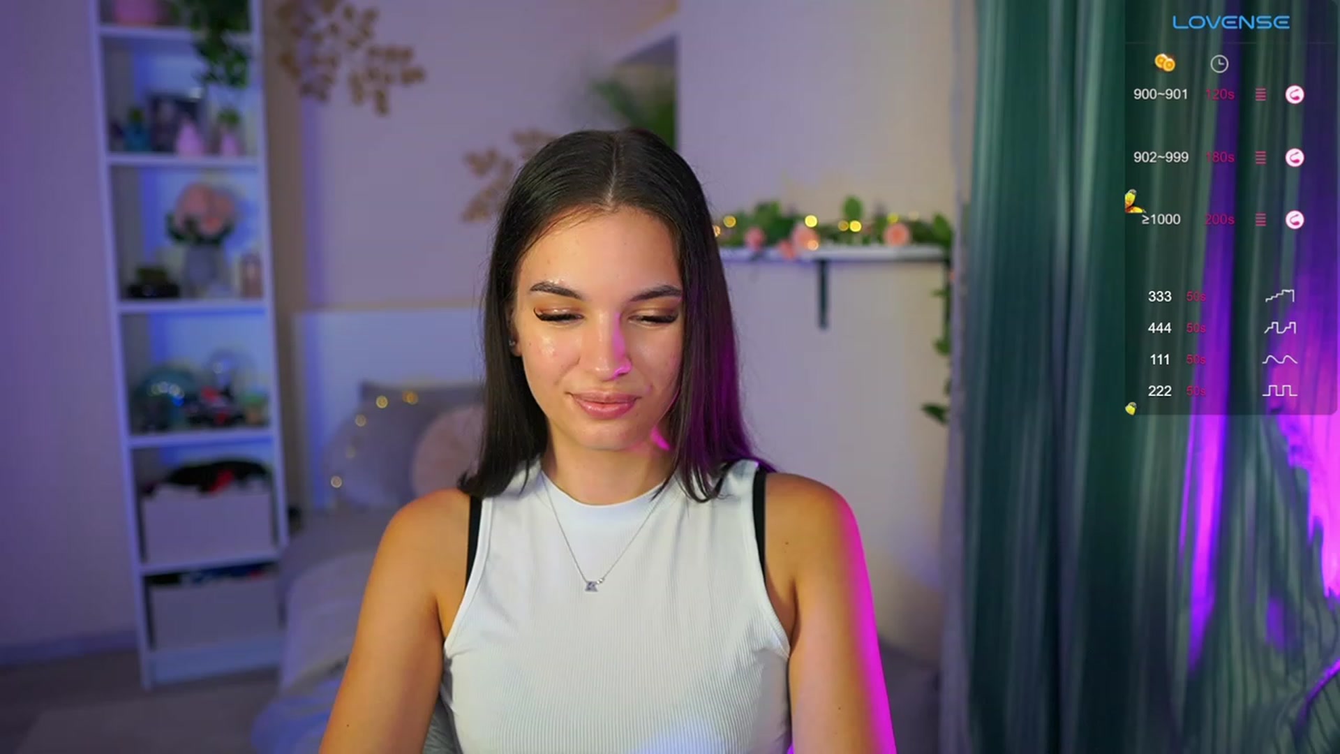 Gallery image thumbnail from Kylie_Quinn's myfreecams stream on, 08/25/2023, 22:08 image 4 of 20