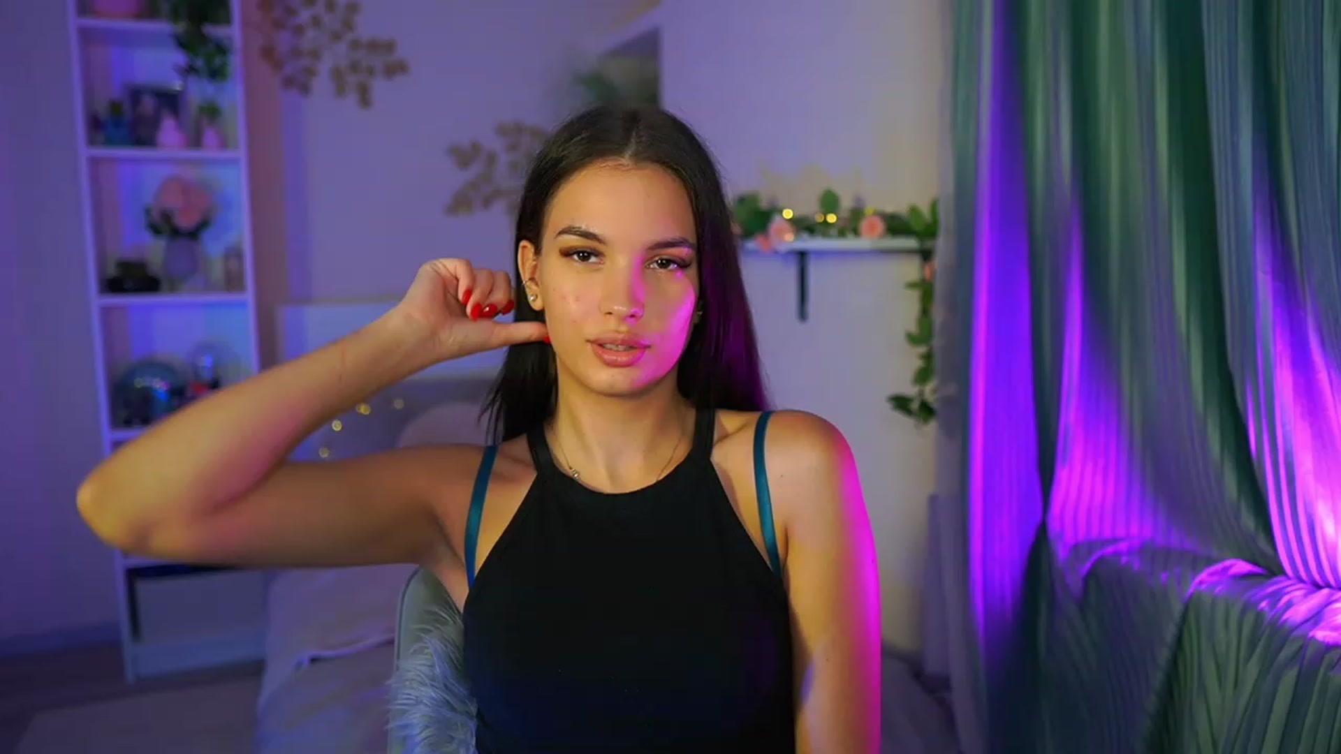 Gallery image thumbnail from Kylie_Quinn's myfreecams stream on, 08/27/2023, 23:06 image 3 of 20